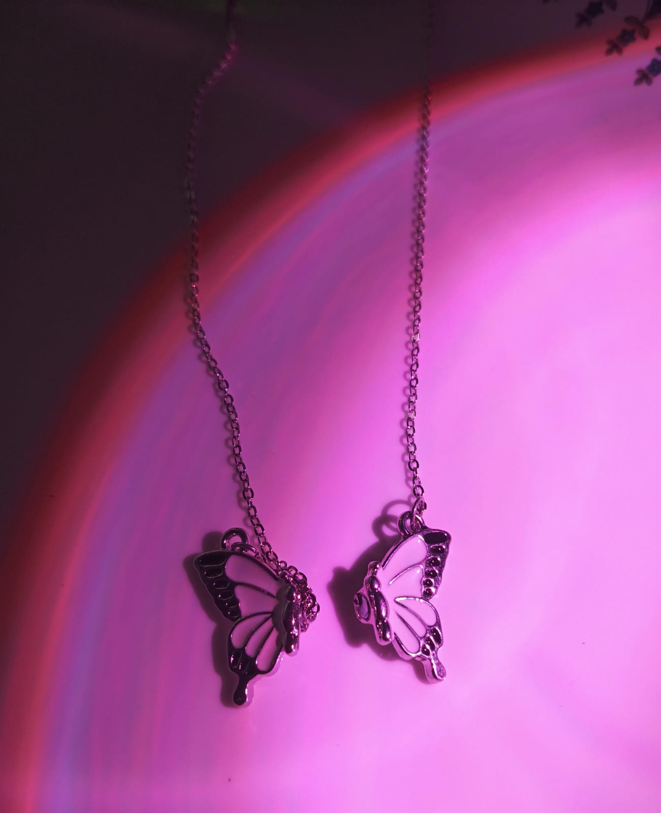 Nocturne Wings (Magnetic necklace)