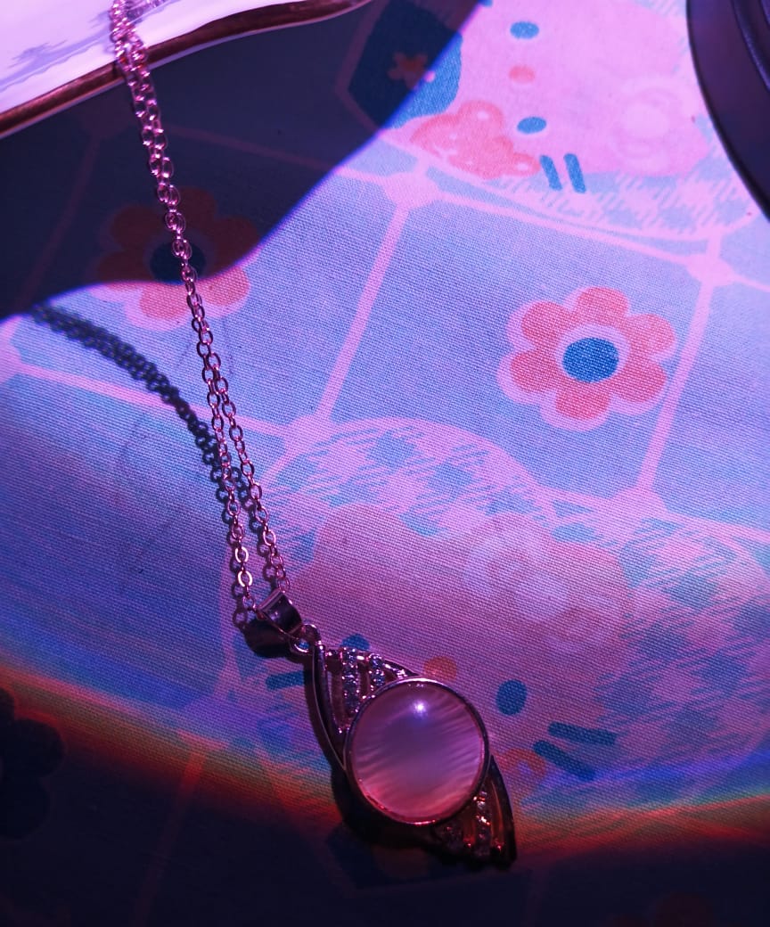 The Royal Orb Necklace