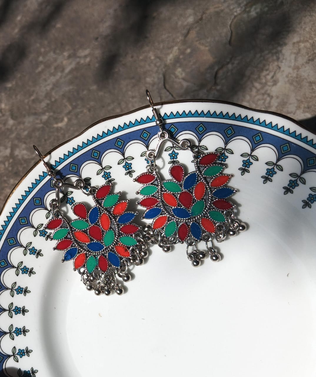 Mughlai jhumka (मुग़लई झुमका)