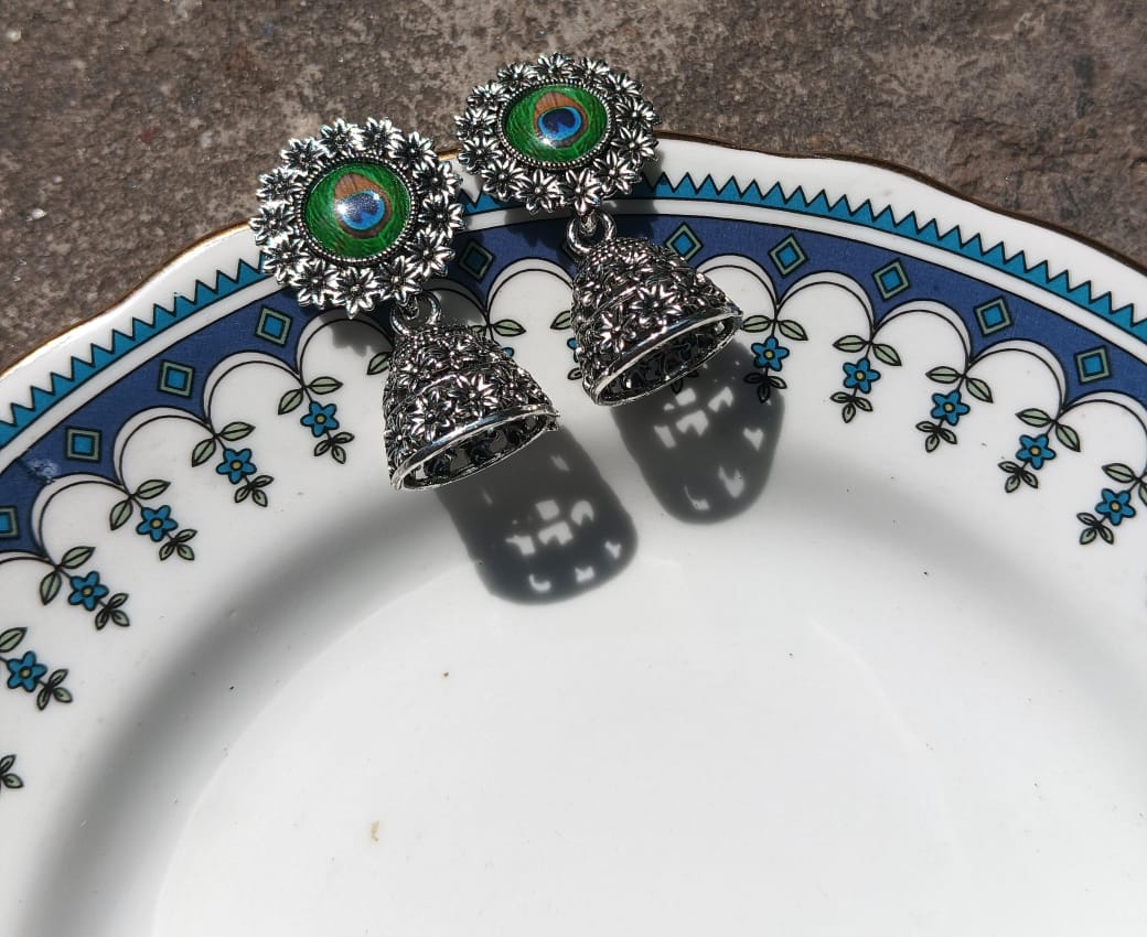 mayur bachar jhumke ("मयूर बछर झुमके)