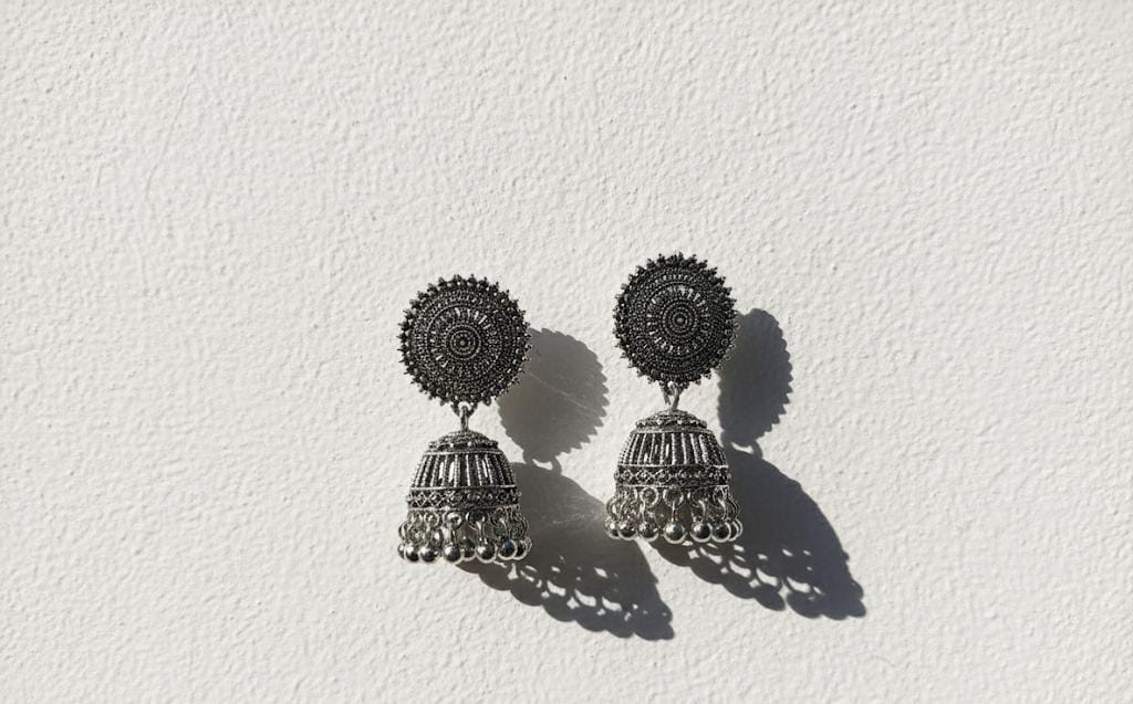 apsara jhumke (अप्सरा झुमके)