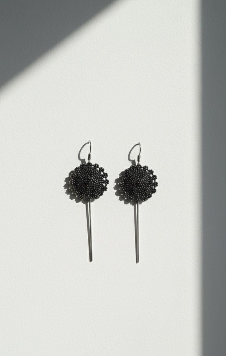 Regalia Ear Cuffs (रेगैलिया इयर कफ़्स)